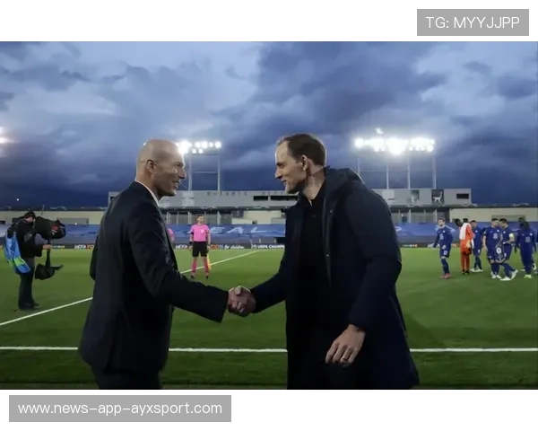 切尔西右路传中精确找到点位：从战术直击到数据驱动的落点美学